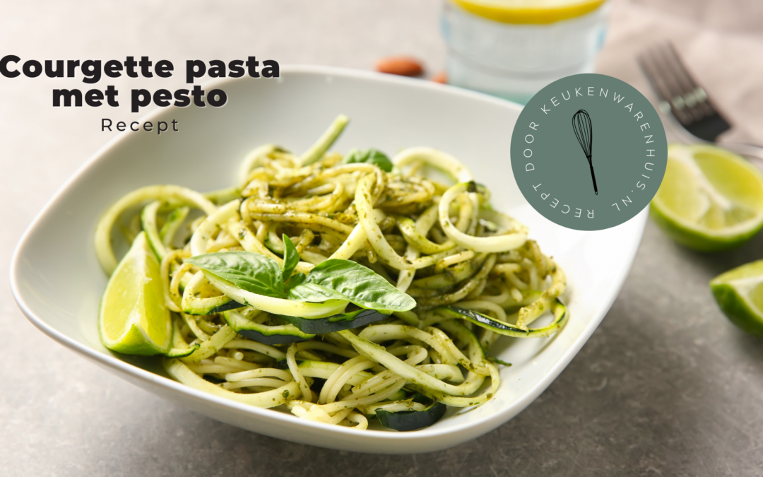 Courgette pasta met pesto – recept